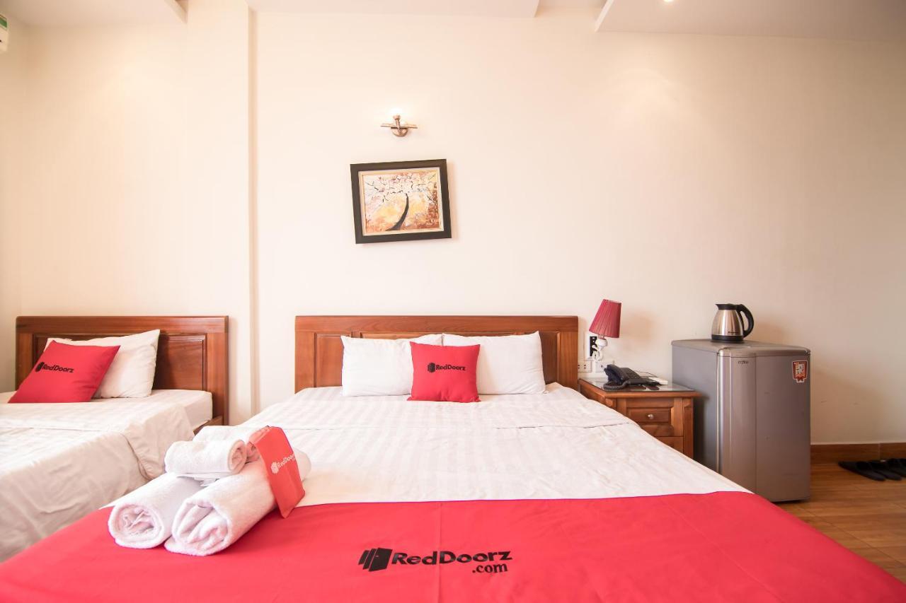 Reddoorz Nguyen Hung Hotel Nguyen Xien Hanoi Exterior photo